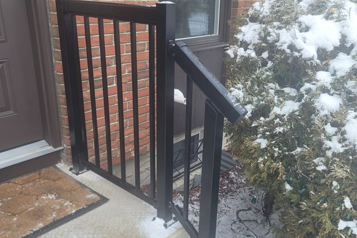 Aluminum Railing